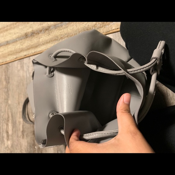 Zara Grey Purse/Backpack - Picture 3 of 5